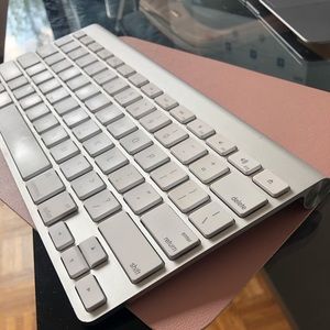 Mac Bluetooth keyboard
